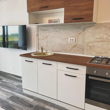 아파트 Apartament Delfinul 31 - Bychoice